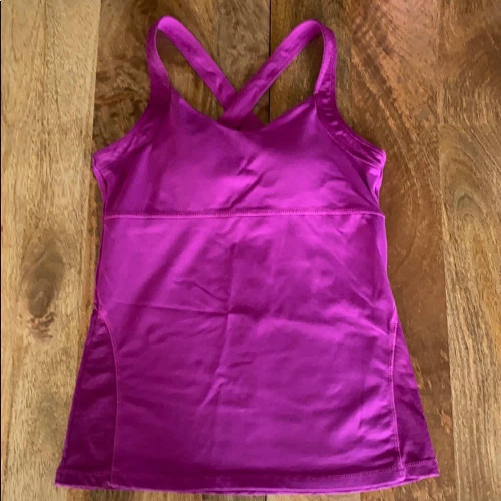 Kyodan tennis top with built in bra